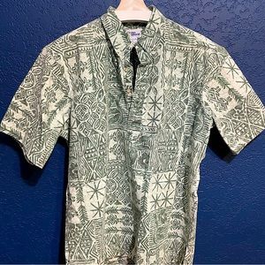 Reyn Spooner pullover style shirt